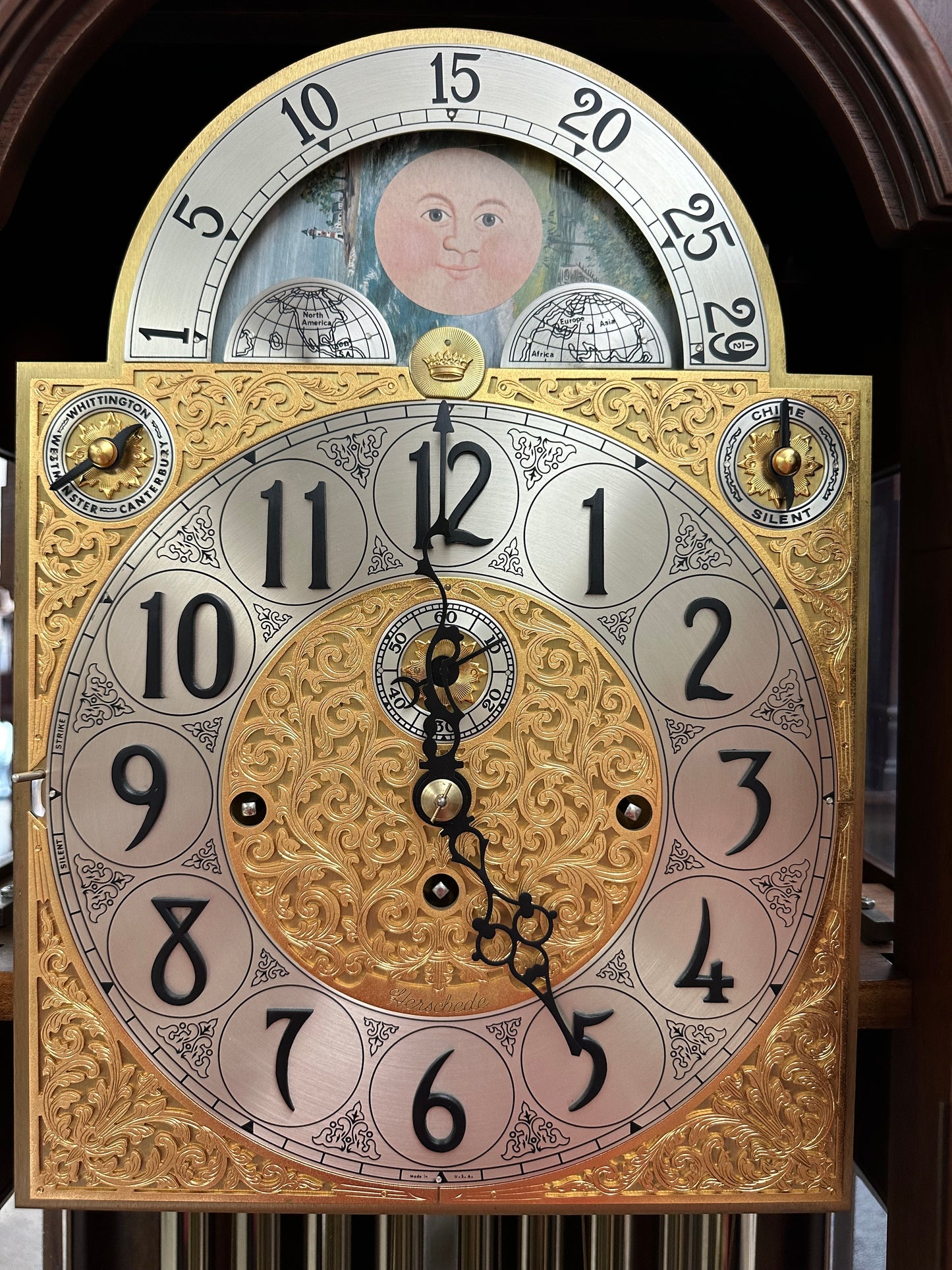 Herschede - VINTAGE ALEXANDER HAMILTON GRANDFATHER CLOCK (120)