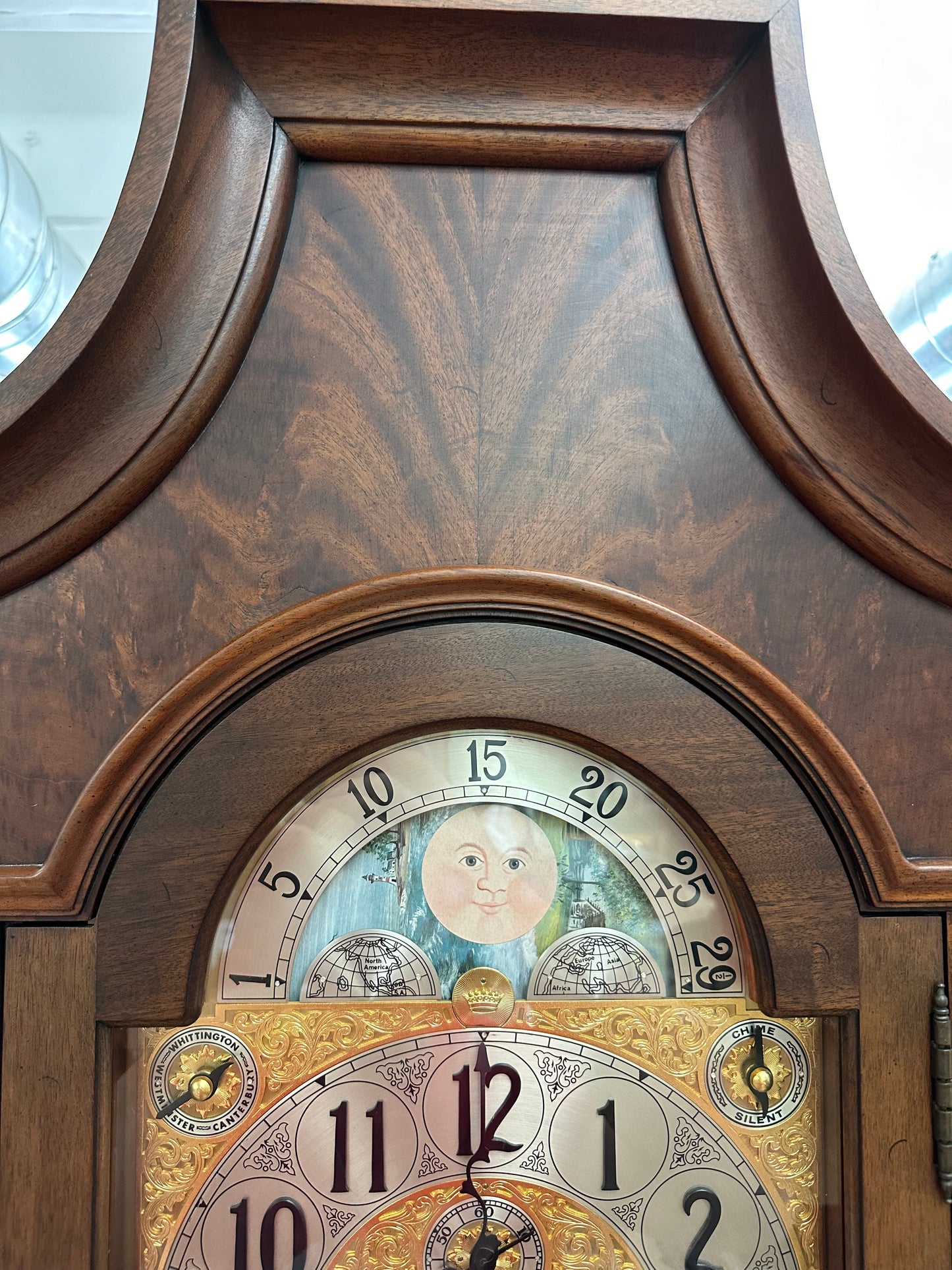 Herschede - VINTAGE ALEXANDER HAMILTON GRANDFATHER CLOCK (120)